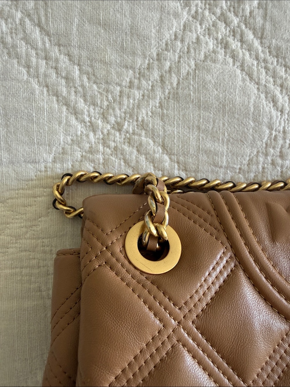 Tory Burch Fleming Soft Leather Convertible Shoulder Bag Warm Tan Gold Chain - Picture 12 of 17